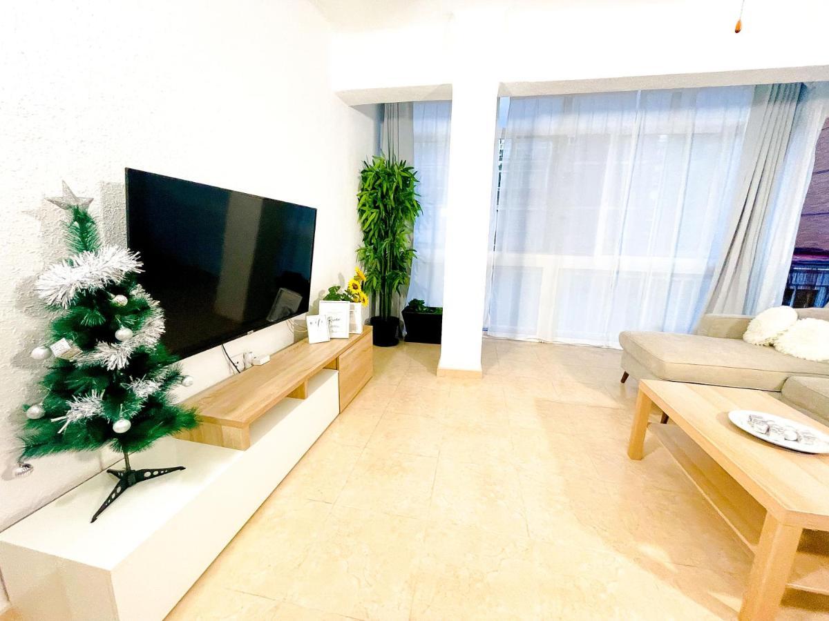 Apartamento Centro Playa Estacion De Tren Málaga Buitenkant foto